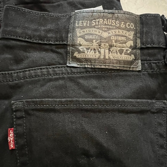 Levi’s 510™ SKINNY FIT MEN'S JEANS - Picture 3 of 5